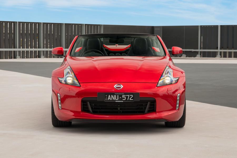  Nissan 370Z Roadster (Z34) 2012 года  (AU) (фото 3 из 33)